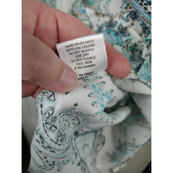 Rose&Olive Woman 1X Blouse Keyhole V Neck White Paisley Pullover 3/4 Sleeve... - Picture 8 of 9